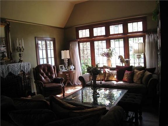 3rd image of 363 Heather Heights Ct