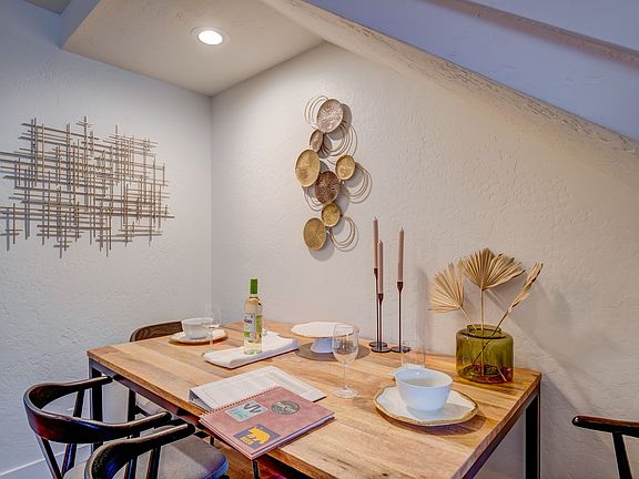 4th image of 1384 Park Ave #2-4