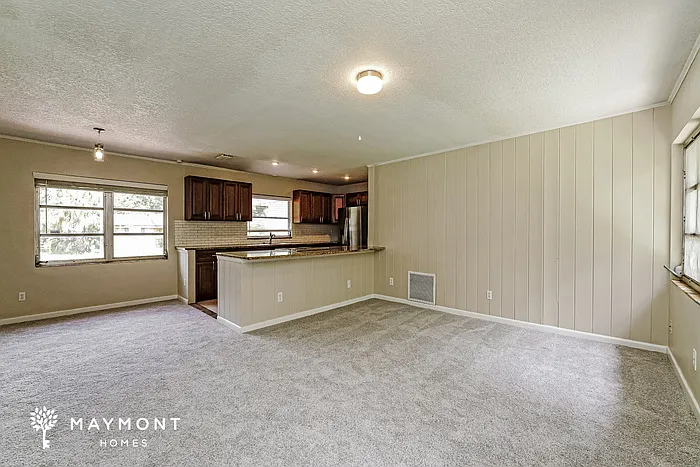 1513 S Mellonville Ave — Photo 5