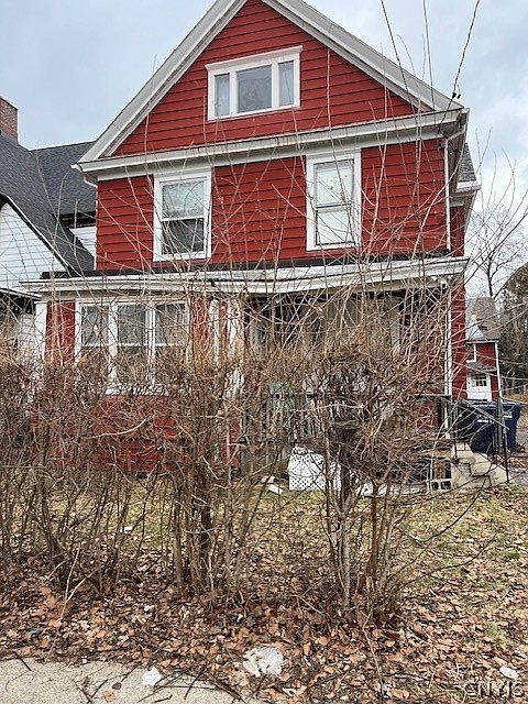 1st image of 128 W Beard Ave