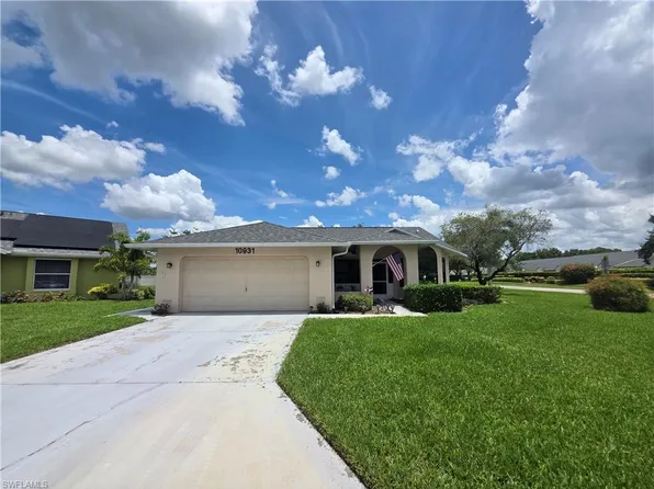 10931 Helm CT, NAPLES, FL 34109