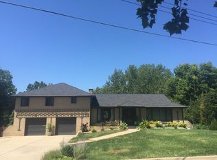 504 NW Woodland Rd, Riverside, MO 64150