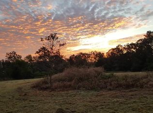 779 Blackjack Mountain Rd, Romance, AR 72136