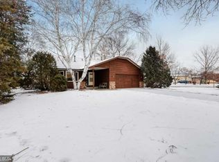 1317 107th Ave NW, Coon Rapids, MN 55433