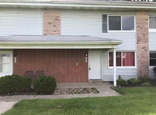 107 Buckeye Cir, Columbus, OH 43217