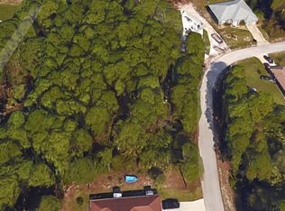 Nustone Rd, north PORT, FL 34288