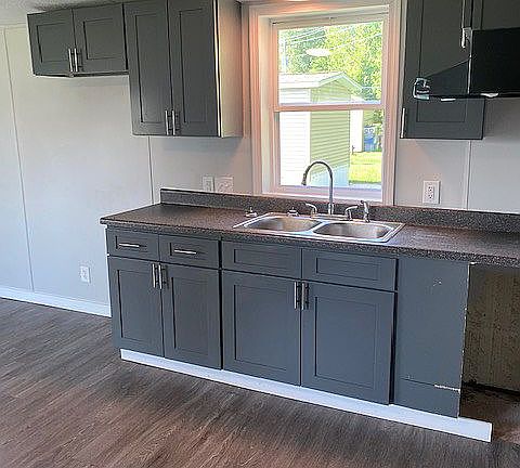2nd image of 360 S Main St #602