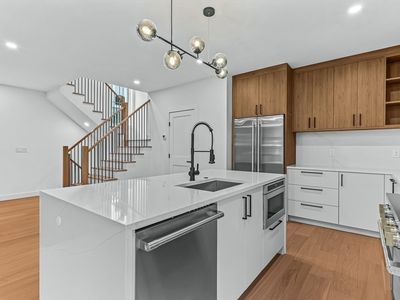 11 Bonner Ave Floor 2, Medford, MA, 02155