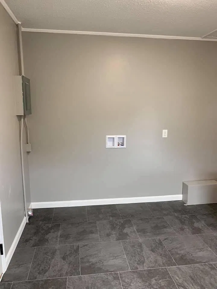 332 Nebraska Ave — Photo 4