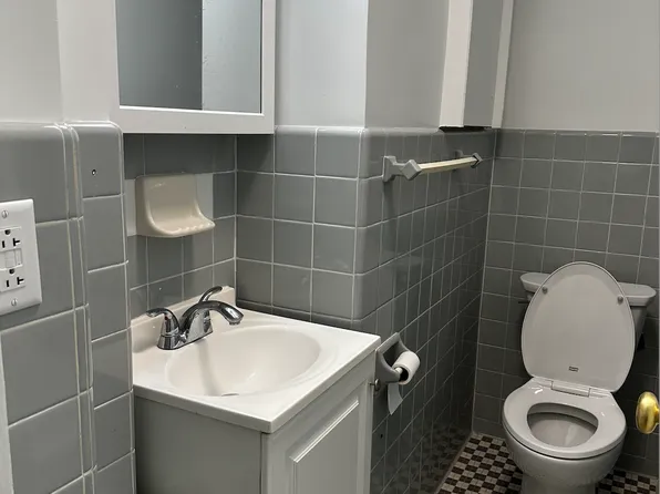 516 East 78th Street image 6 of 12