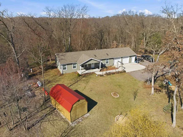 S1919 Whitetail Dr, Reedsburg, WI 53959