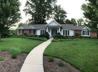 12451 Montsouris Dr, Saint Louis, MO 63141