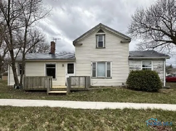 511 W Jackson St, West Unity, OH 43570