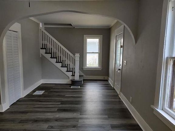 3rd image of 1408 Grant Ave