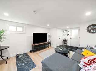 6 Corbett Cres, Aurora, ON L4G 2G1