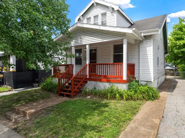 1223 Gruner Pl, Saint Louis, MO 63133