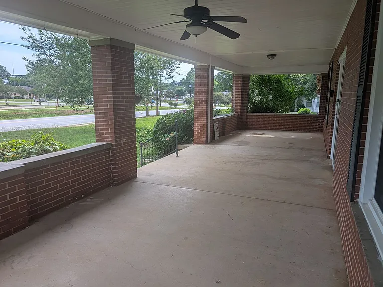 207 W Main St — Photo 21