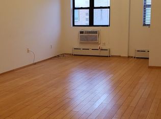 576 Manhattan Ave #6, Brooklyn, NY 11222