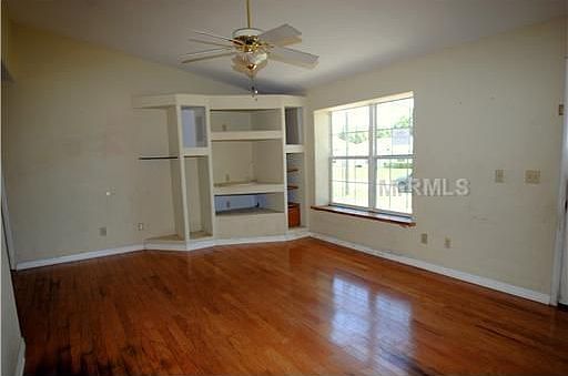 3rd image of 3230 Gulfport Ave