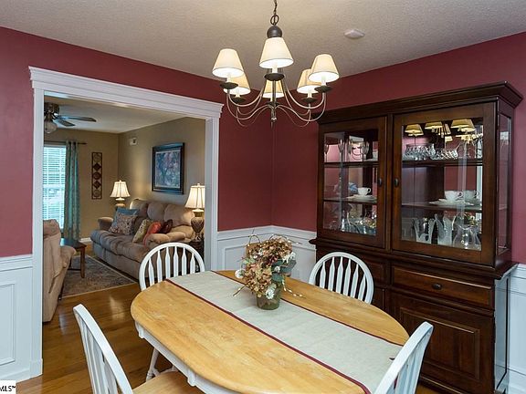 3rd image of 134 W Long Creek Ct