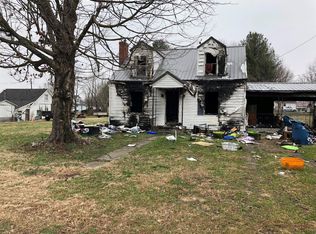 205 Saint Charles Park, Lawrenceburg, KY 40342