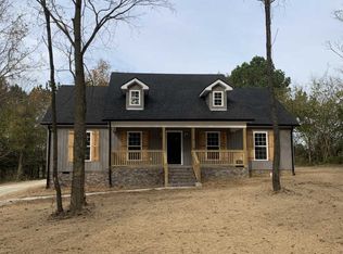 138 Beechwood Ave, Cornersville, TN 37047