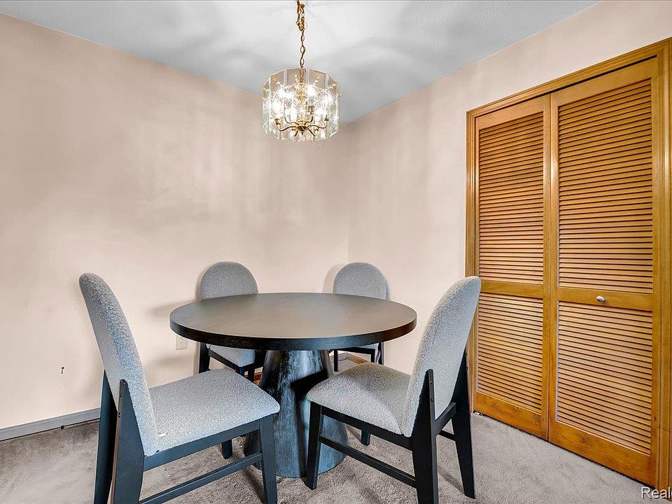 1395 Harbour Blvd Apt 137, photo 8