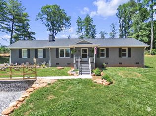 425 Hannon Rd, Inman, SC 29349