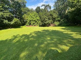 Lees Mill Rd, Hampstead, MD 21074