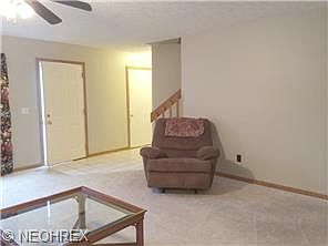 5th image of 3146 Pondview Dr