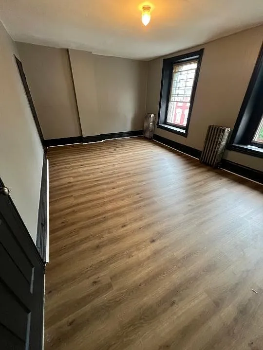 111 S 8th St — Photo 3