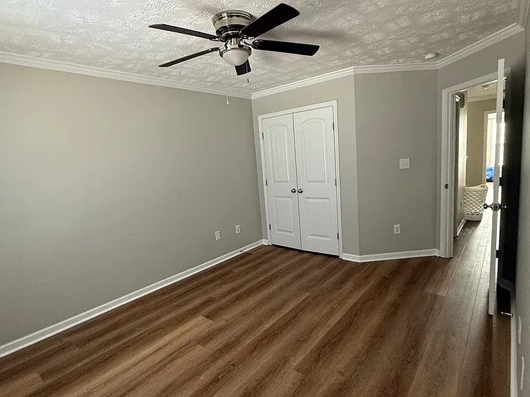 538 Hogart St — Photo 7