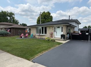 13616 Lavergne Ave, Crestwood, IL 60418