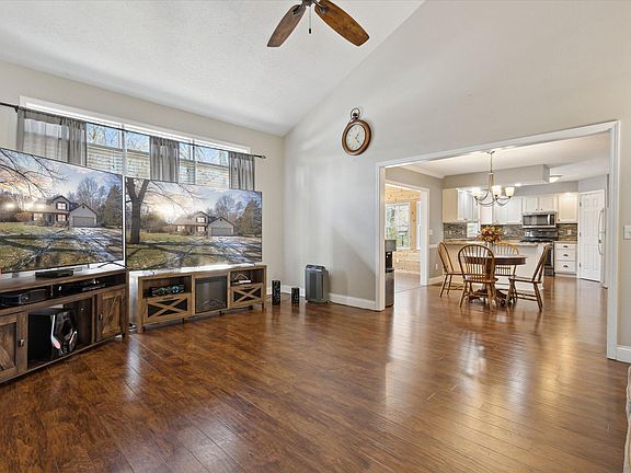 4th image of 69648 Knottingham Ln