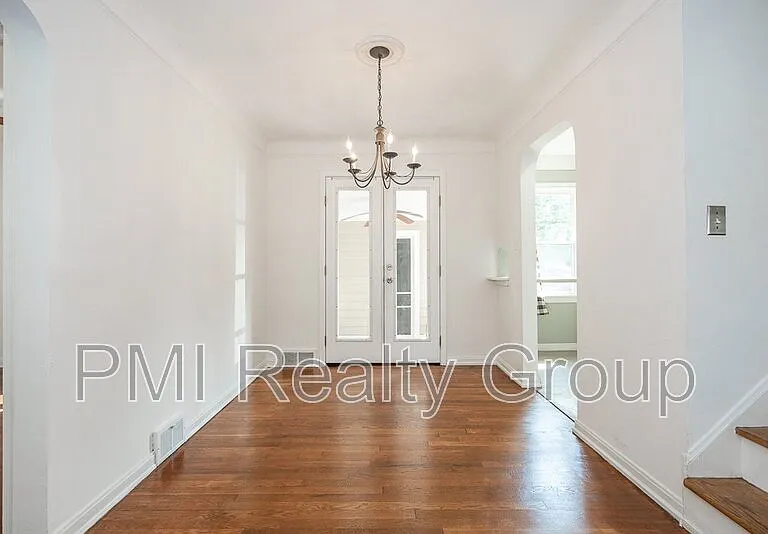 1547 Sherbrook Rd — Photo 15