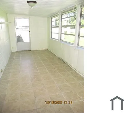 331 Clifton Ave — Photo 9