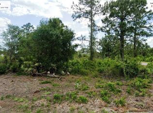 623 Wellington Ave, Lehigh Acres, FL 33972