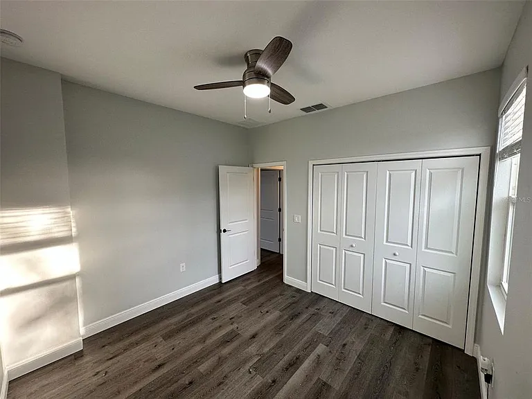 1361 Sacramento St — Photo 24