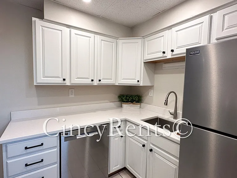 3121 Minot Ave #2 — Photo 8