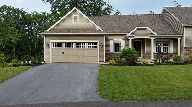 1st image of 117 Sheldon Dr