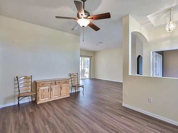 3rd image of 9905 Branford Ct