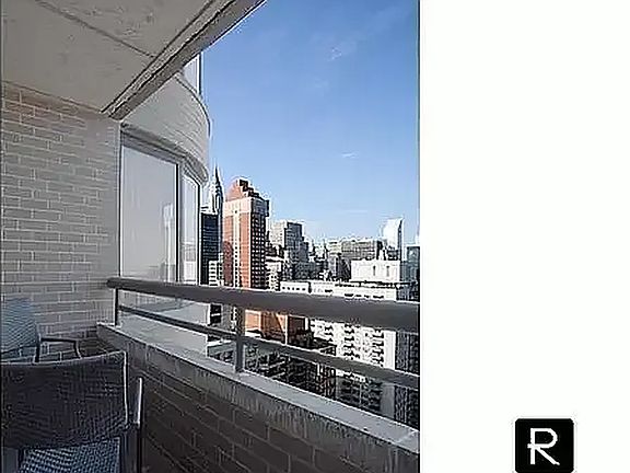 4th image of 330 E 38th St APT 47A