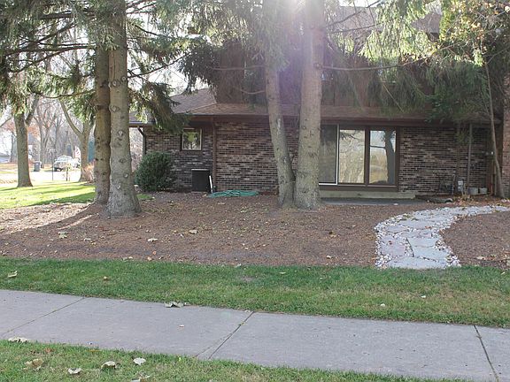 4th image of 1120D Aspen Ct