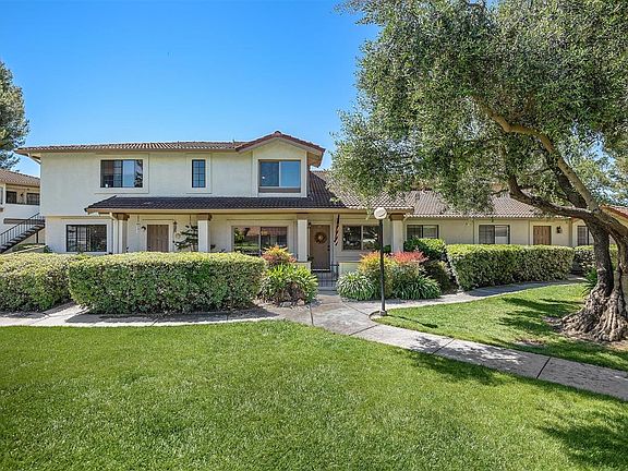 2nd image of 5454 Colony Field Dr