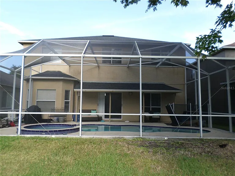 19407 Sandy Springs Cir — Photo 24
