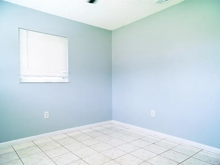 3139 Iverson St — Photo 17