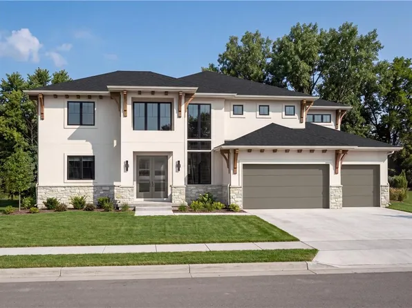 11807 W 181st Ter, Overland Park, KS 66221