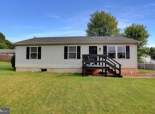25 Delaware Dr, York Haven, PA 17370
