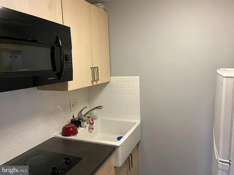 2141 I St NW #607 — Photo 6