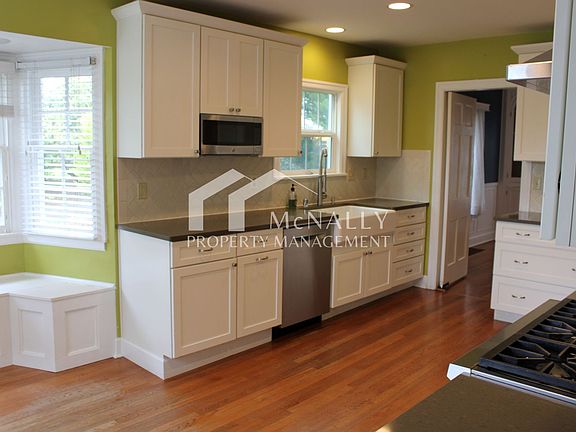 3rd image of 501 N 10th St